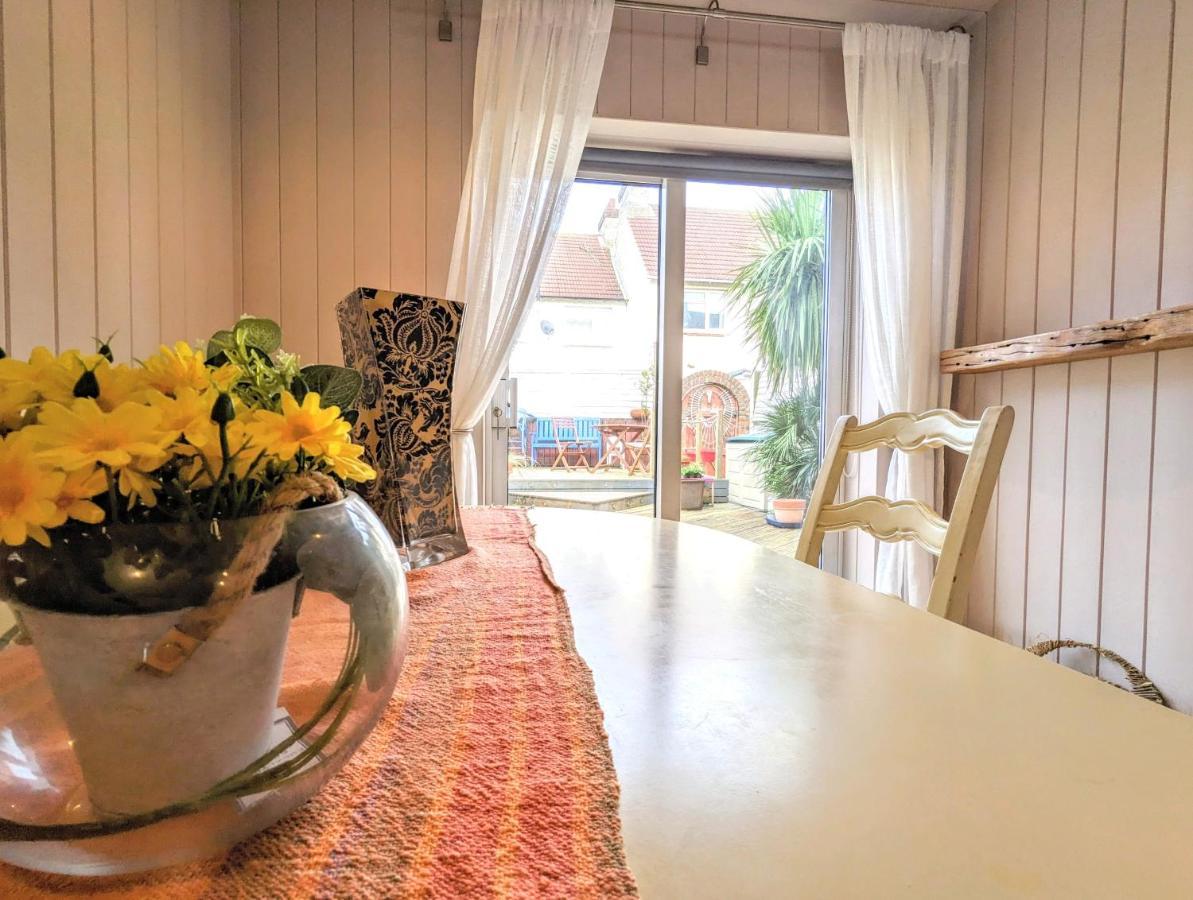 Stunning 4Br House With Free Parking - By Innit Brighton Exterior foto